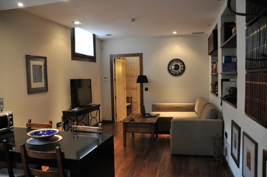 Apartamentos Turisticos Aguas De Viznar Номер фото