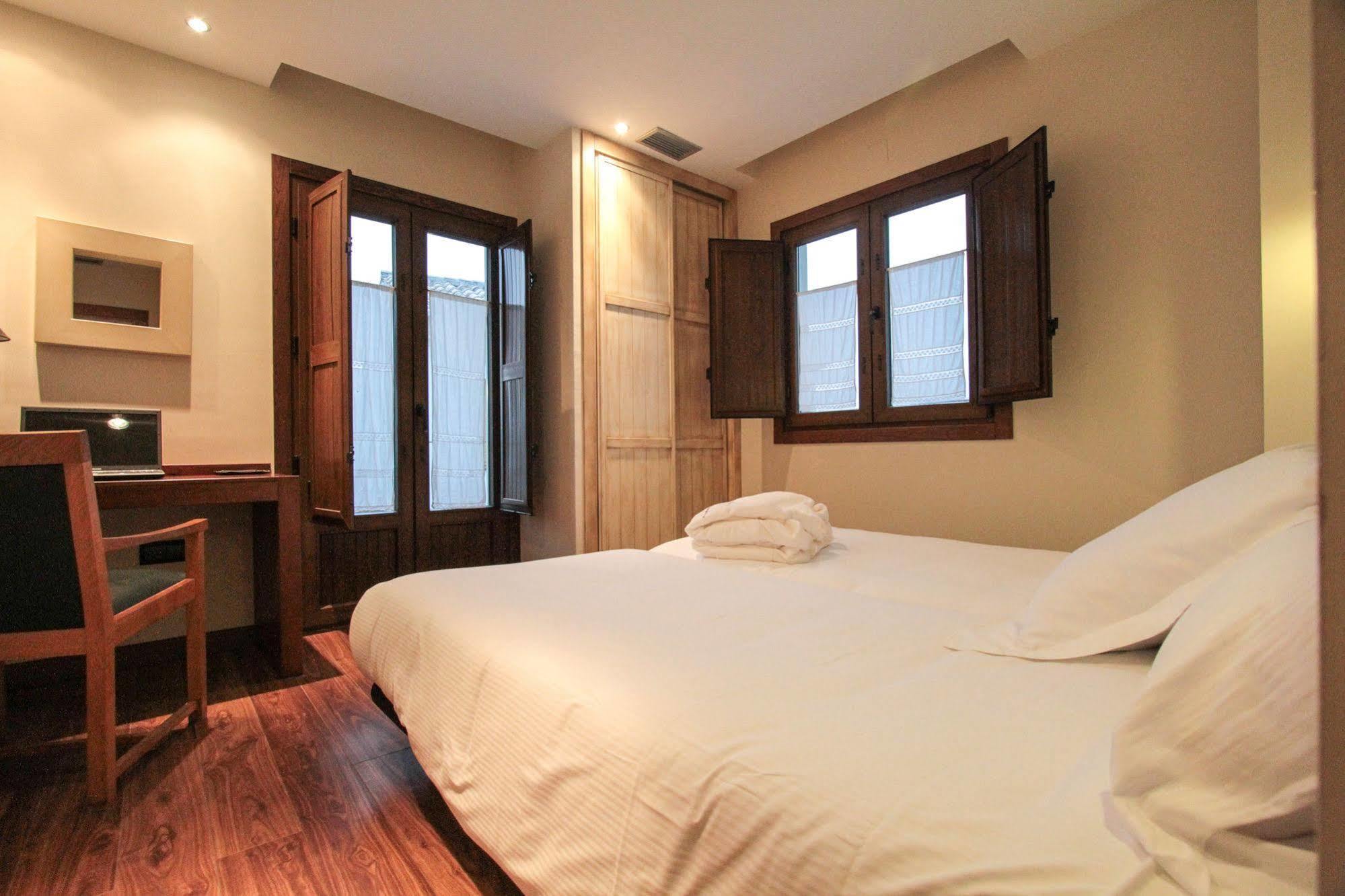 Apartamentos Turisticos Aguas De Viznar Экстерьер фото