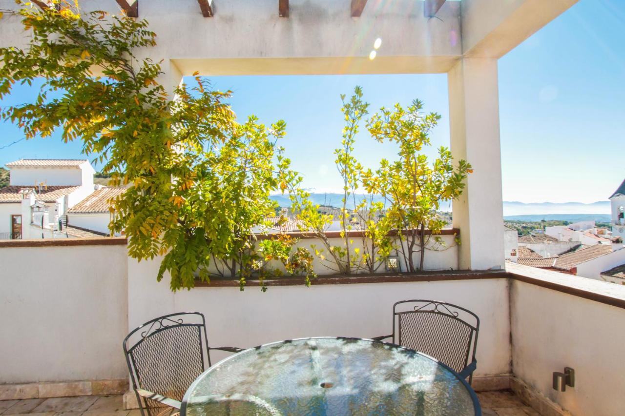 Apartamentos Turisticos Aguas De Viznar Номер фото